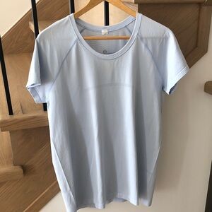 Lululemon Swiftly Tech Short Sleeve Shirt / Tee *Hip Length Relaxed, Size 14